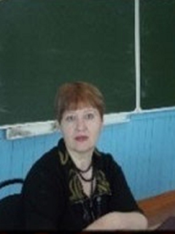 Хрушкова Галина Михайловна.